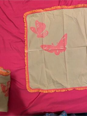 4 Anthropologie Pink and Green Butterfly Cotton Napkins with Orange Ruffle